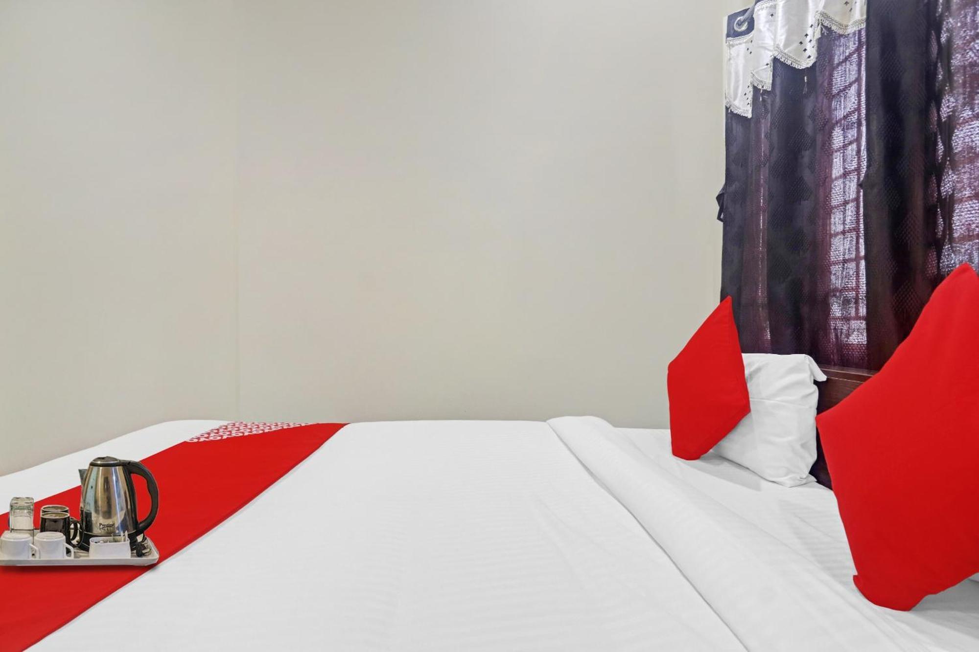 Hotel O Sri Navya Grand Near Nexus Hyderabad Luaran gambar